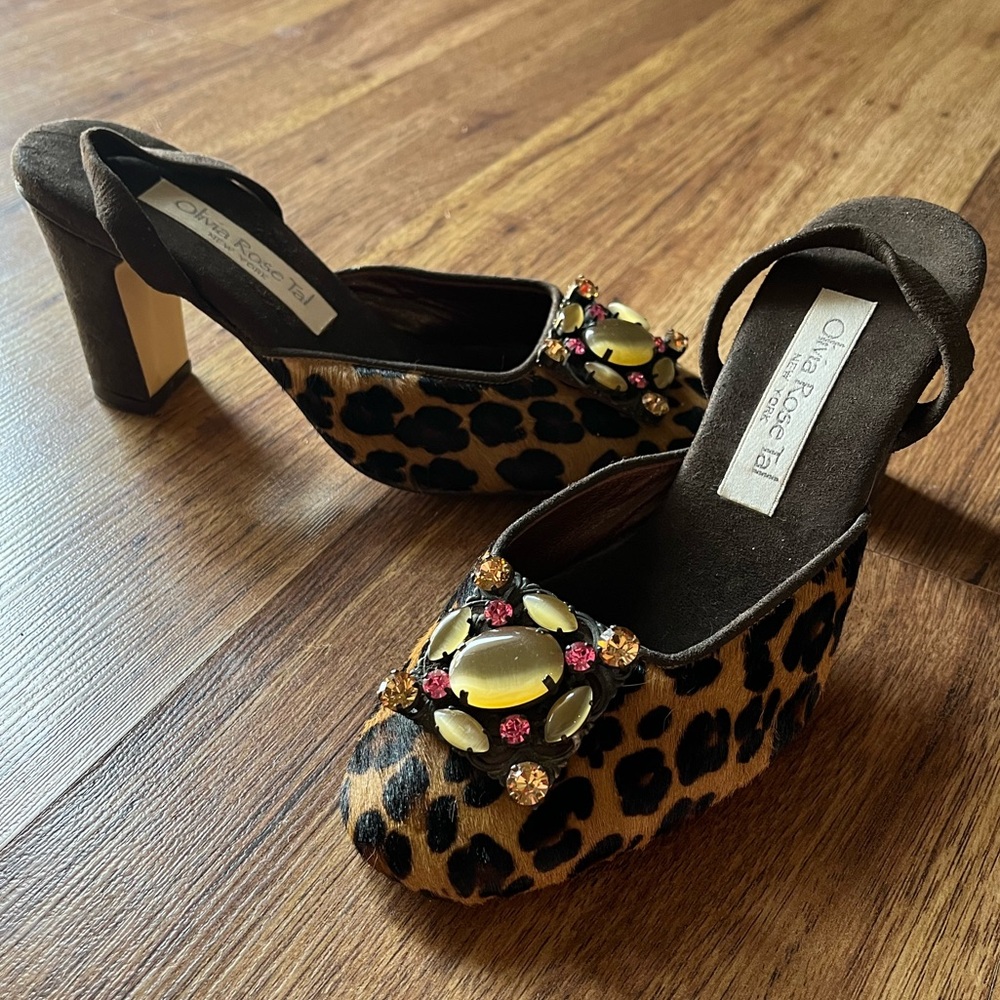 Olivia Rose Tal | New York Leopard Print and Jewels pumps